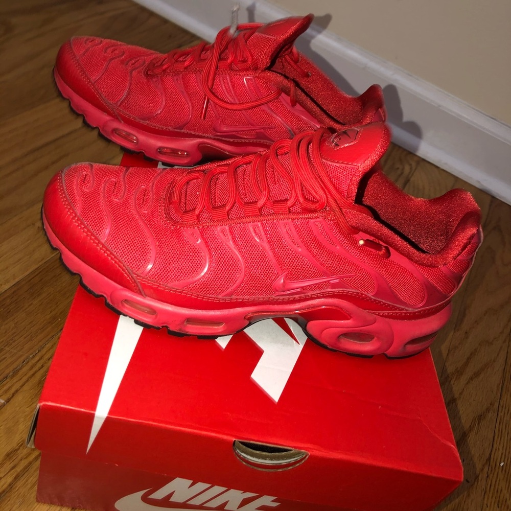 Nike air max shoes